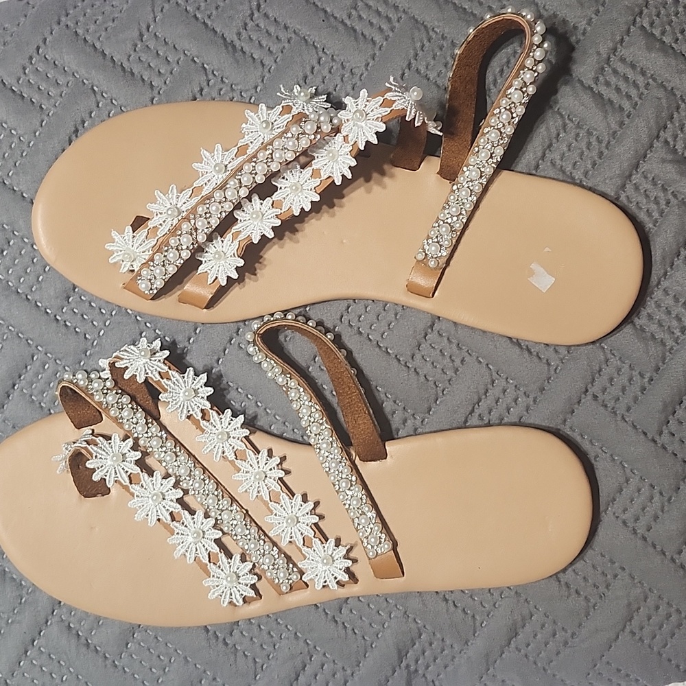 Sandles